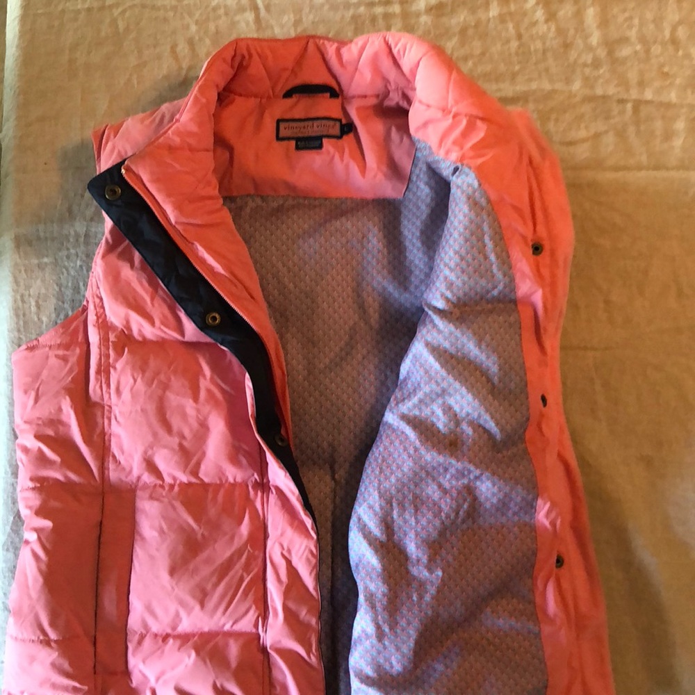 Vineyard Vines Puffer vest